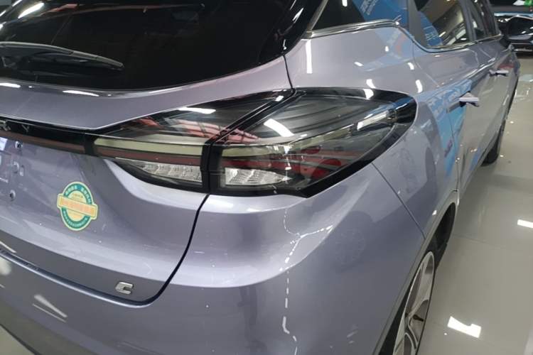 Used Geometry C 2021 C550 Cube Edition Right Rear Taillight