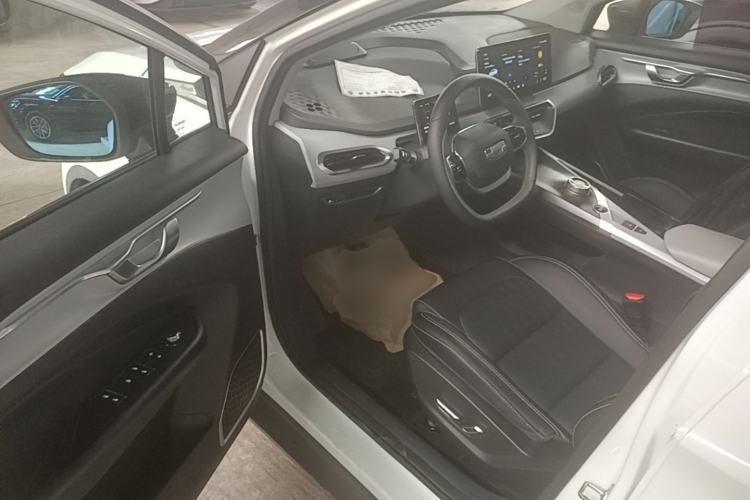 Used Geometry C 2021 C550 Power Edition Driver Seat