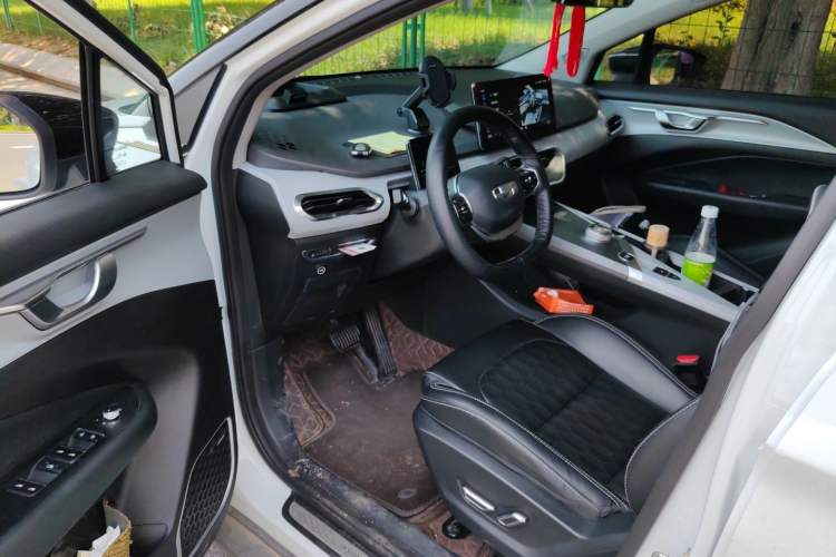 Used Geometry C 2021 C550 Cube Edition Driver Seat