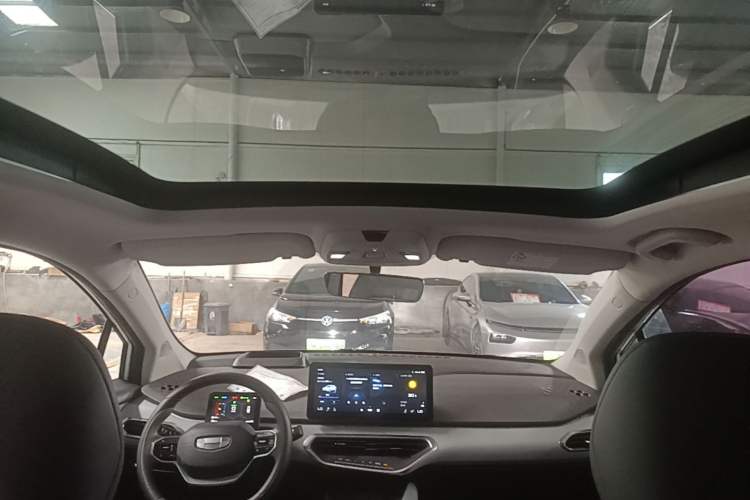 Used Geometry C 2021 C550 Power Edition Headliner