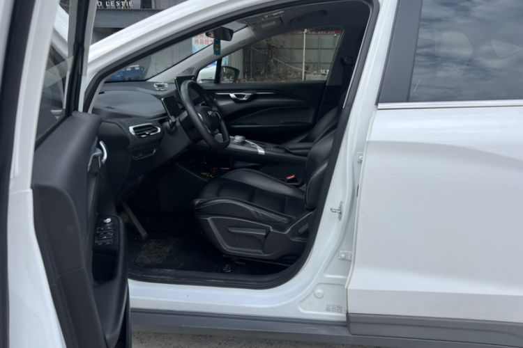 Used Geometry C 2021 C400 Cubic Edition Interior 4