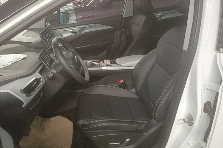 Used Geometry C 2021 C550 Power Edition Left Front Seat