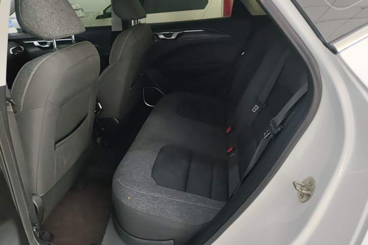 Used Geometry C 2021 C400 Cubic Edition Left Rear Seat