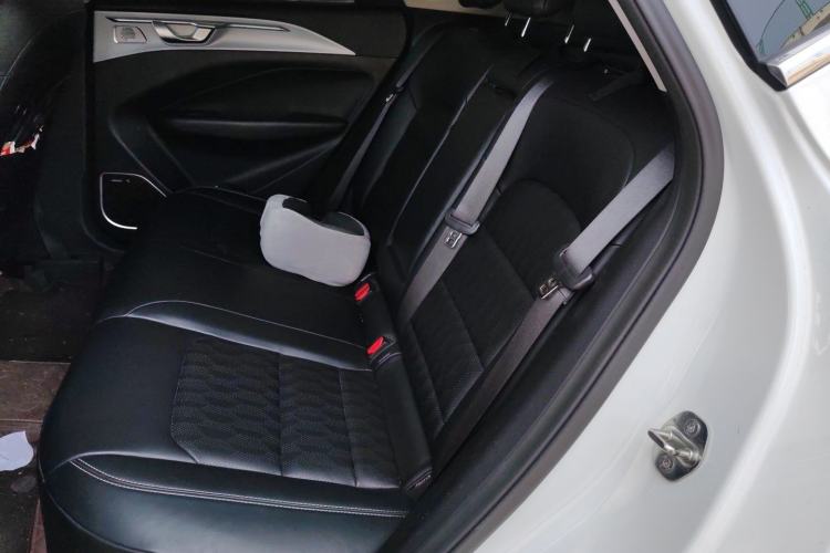 Used Geometry C 2021 C550 Cube Edition Left Rear Seat