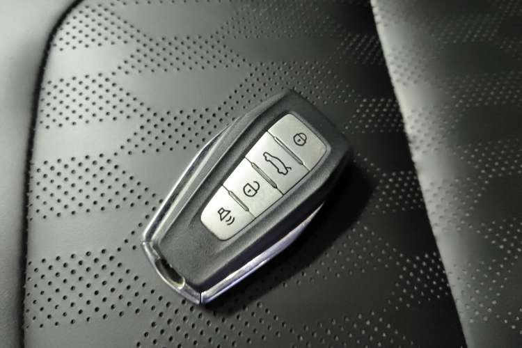 Used Geometry C 2021 C400 Cubic Edition Vehicle Key