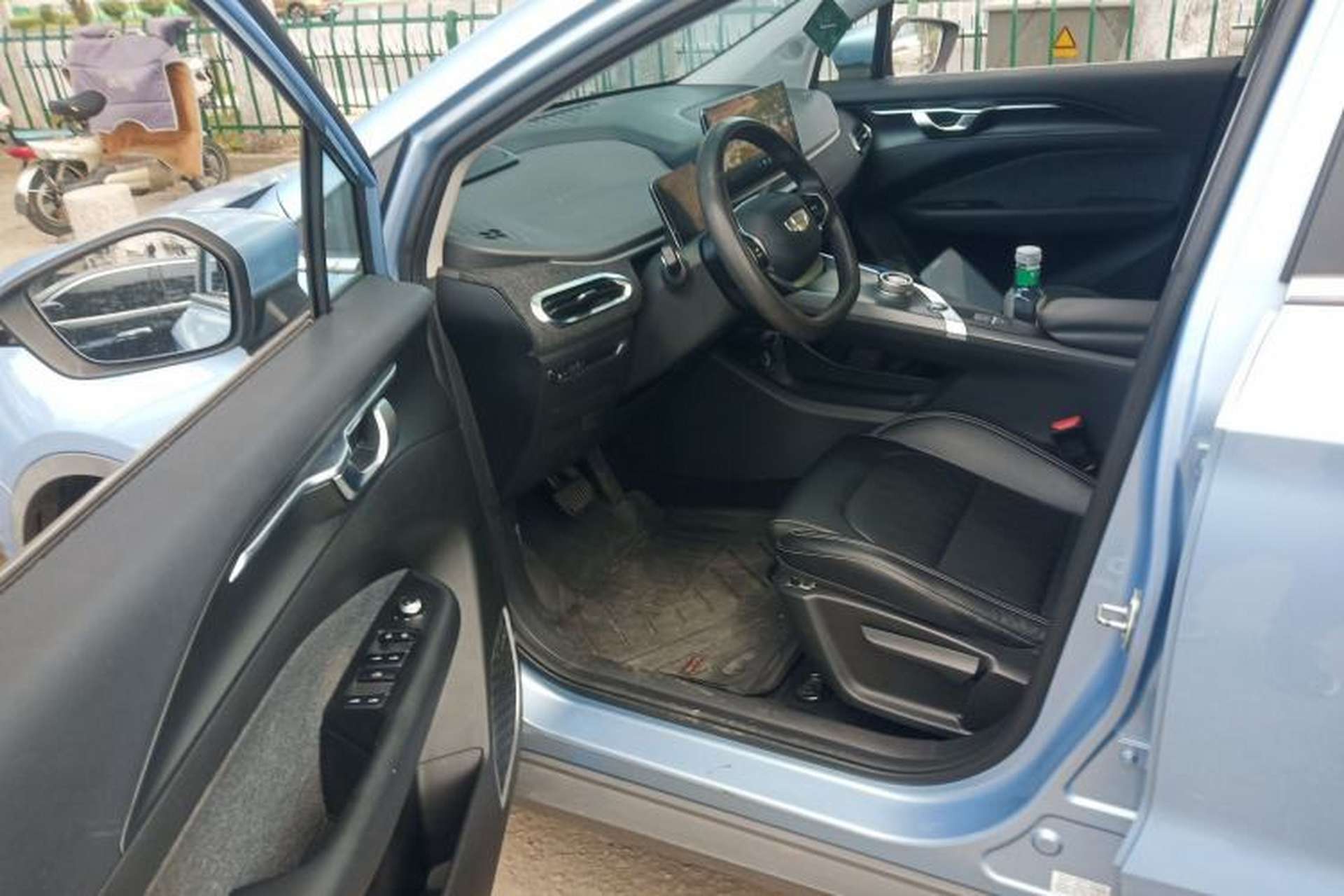 Used Geometry C 2022 400KM Commuter Version Driver Seat