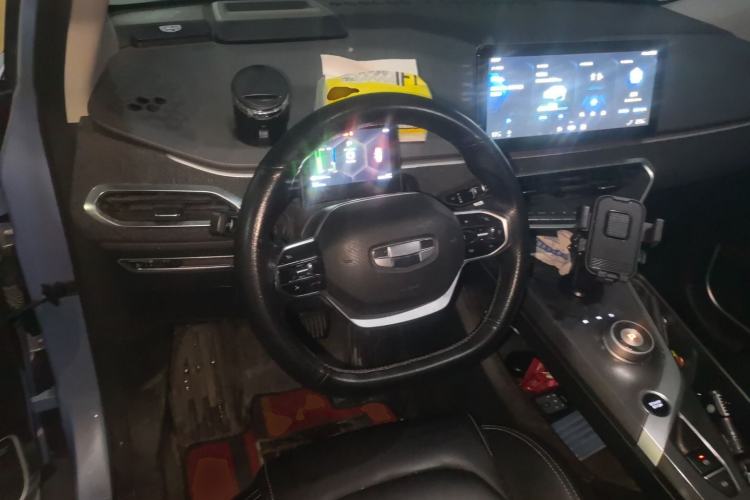 Used Geometry C 2022 400KM Blueberry Pro Steering Wheel