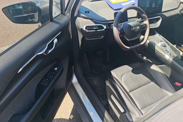 Used Geometry C 2022 400KM Blueberry Plus Driver Seat