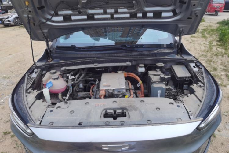 Used Geometry C 2022 Blueberry C400 Engine Bay