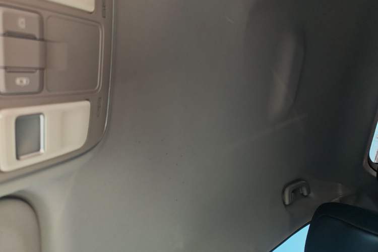 Used Geometry C 2022 400KM Blueberry Plus Headliner