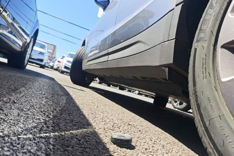 Used Geometry C 2022 400KM Blueberry Plus Left Side Sill