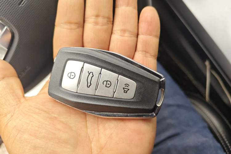 Used Geometry C 2022 400KM Blueberry Pro Vehicle Key