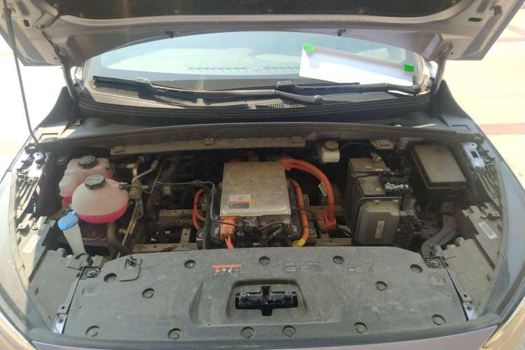 Used Geometry C 2022 Grape C550 Engine Bay