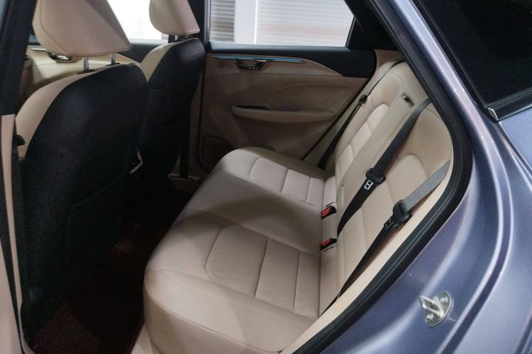 Used Geometry C 2022 Citrus C550 Left Rear Seat