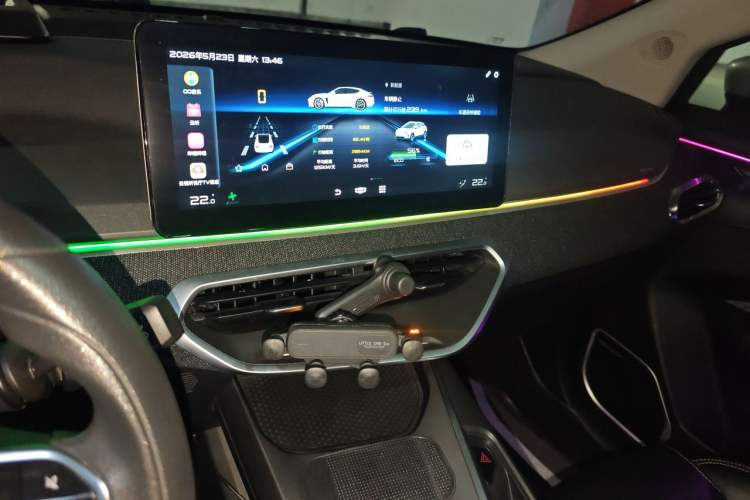 Used Geometry C 2022 400KM Blueberry Pro Audio And AC Panel