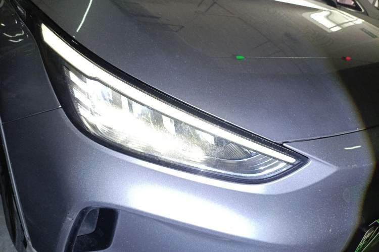 Used Geometry C 2022 Blueberry C400 Right Front Headlight