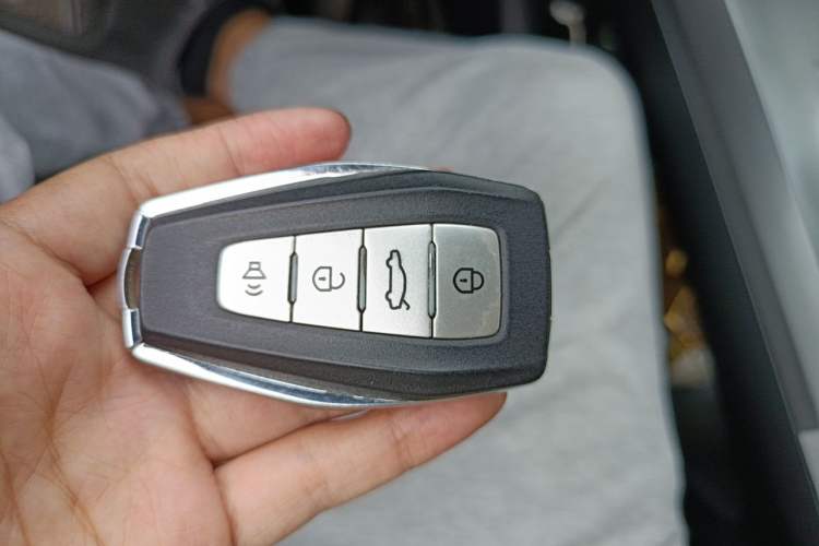 Used Geometry C 2022 400KM Blueberry Pro Vehicle Key