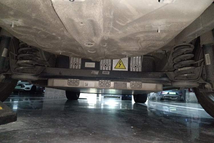 Used Geometry C 2022 Blueberry C400 Chassis Front