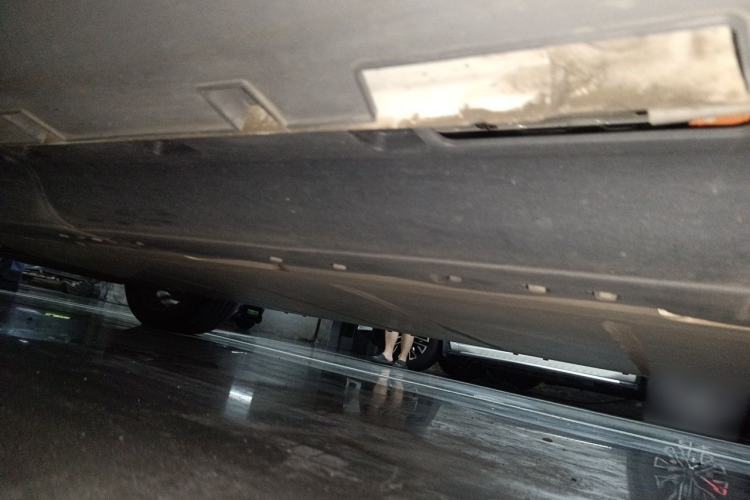 Used Geometry C 2022 Blueberry C400 Chassis Front Left