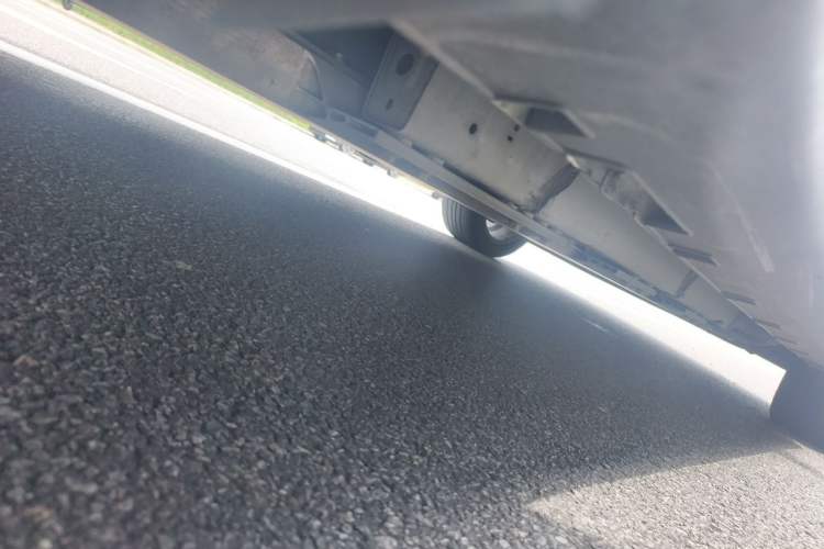 Used Geometry C 2022 400KM Blueberry Pro Chassis Rear Right