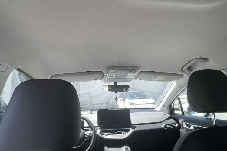 Used Geometry C 2022 400KM Commuter Version Headliner