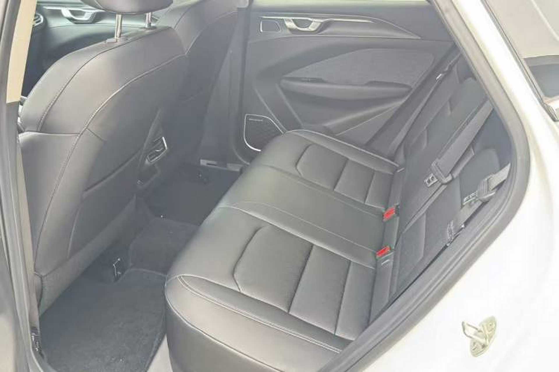 Used Geometry C 2022 400KM Blueberry Pro Interior 3