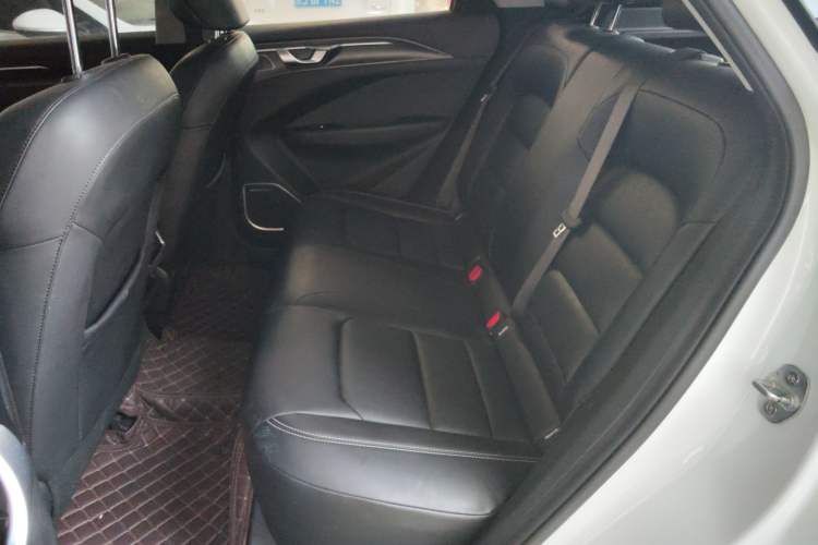 Used Geometry C 2022 Blueberry C400 Left Rear Seat