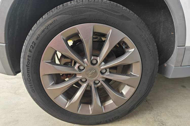 Used Geometry C 2022 Blueberry C400 Right Rear Wheel Hub