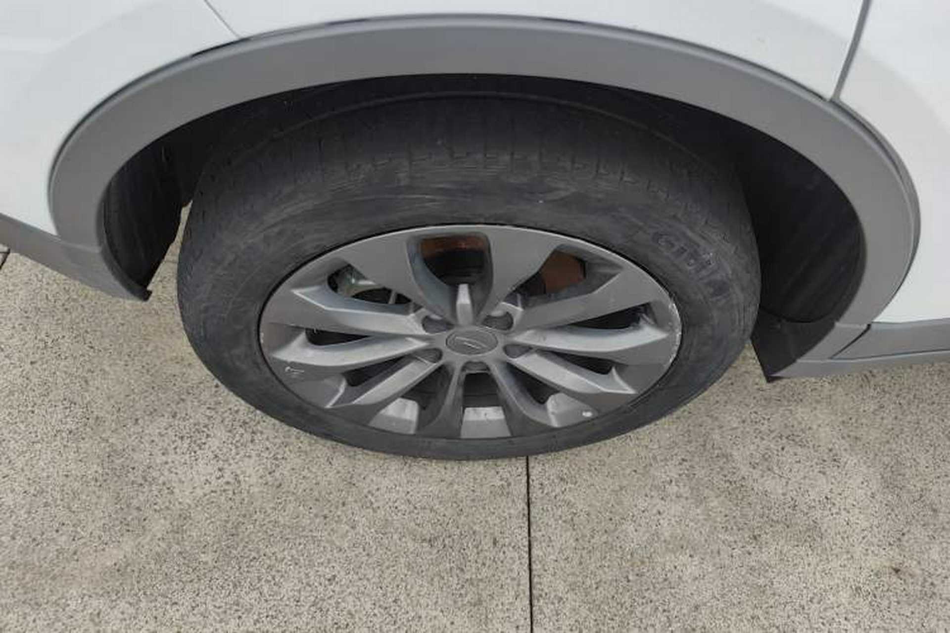 Used Geometry C 2022 400KM Commuter Version Right Rear Wheel Hub