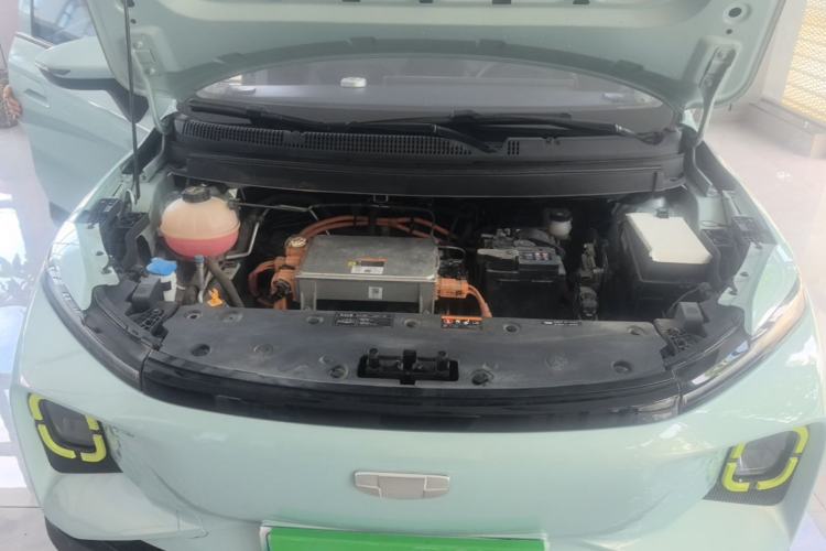 Used Geometry E 2022 320KM Cute Tiger 5-Seater Engine Bay
