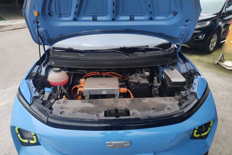 Used Geometry E 2022 320KM Cute Tiger 5-Seater Engine Bay