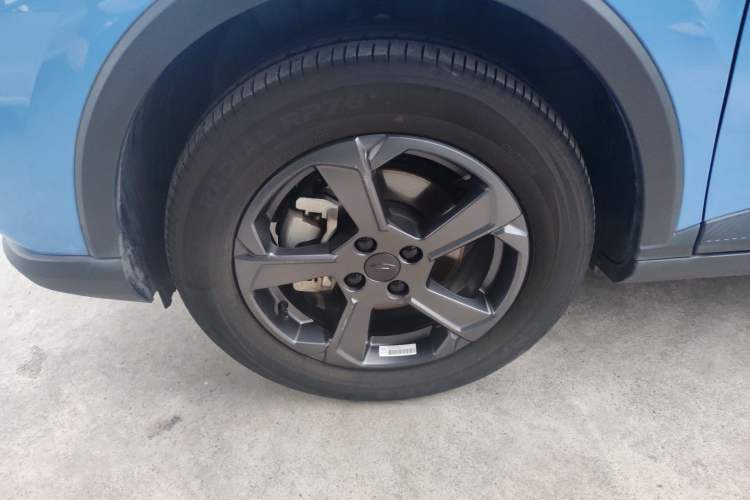 Used Geometry E 2022 320KM Cute Tiger 5-Seater Left Front Wheel Hub