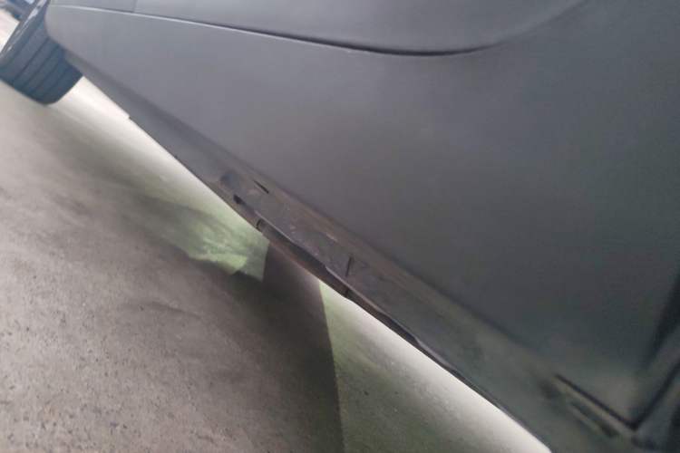 Used Geometry E 2022 320KM Cute Tiger 5-Seater Left Side Sill