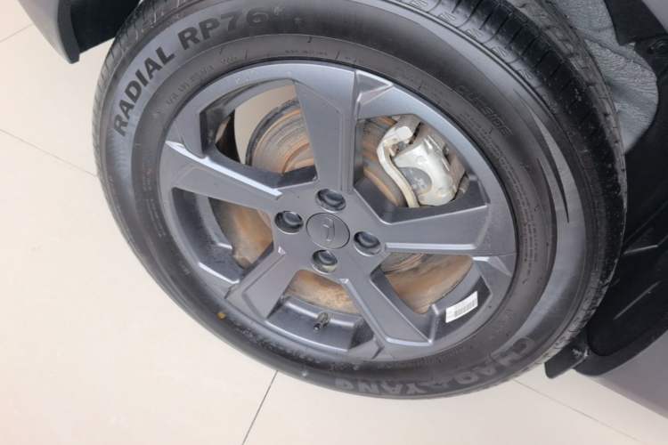 Used Geometry E 2022 320KM Cute Tiger 5-Seater Right Rear Wheel Hub