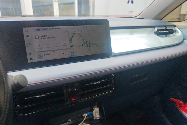 Used Geometry E 2022 320KM Cute Tiger 5-Seater Audio And AC Panel