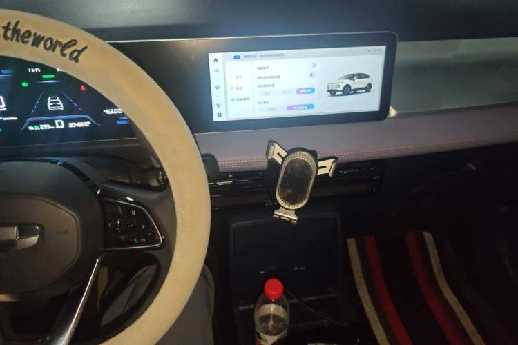 Used Geometry E 2022 320KM Cute Tiger 5-Seater Audio And AC Panel
