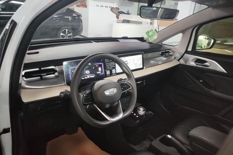 Used Geometry E 2022 320KM Cute Tiger 5-Seater Center Console