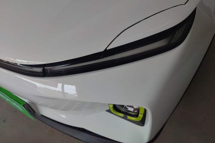 Used Geometry E 2022 401 km Linglong Tiger 4 Seats Left Front Headlight