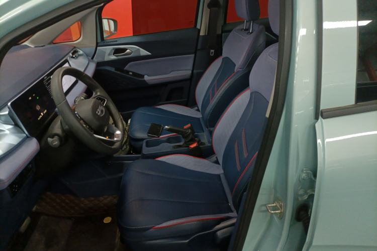 Used Geometry E Firefly 2022 320KM Cute Tiger 4-Seater Left Front Seat