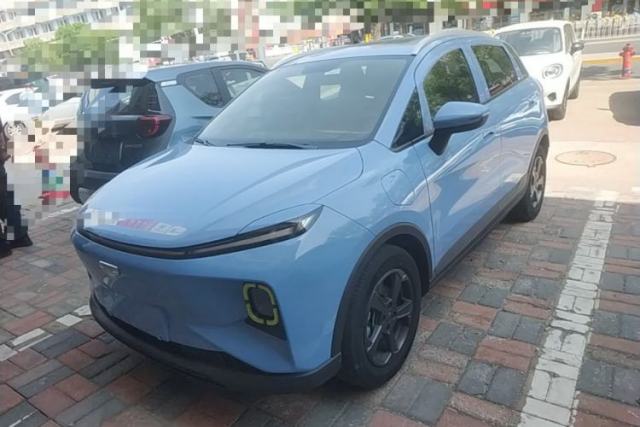 Used Geometry E Firefly 2022 401 km Linglong Tiger 4 Seats