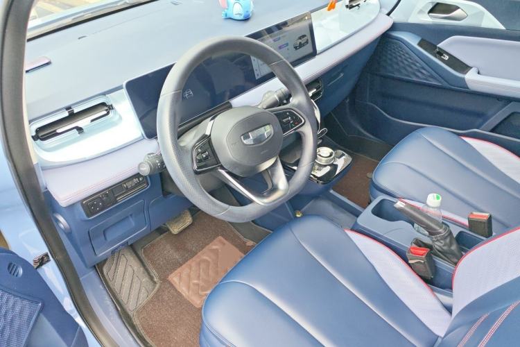 Used Geometry E Firefly 2022 320KM Cute Tiger 4-Seater Center Console