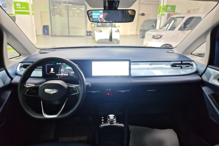 Used Geometry E Firefly 2022 320KM Cute Tiger 4-Seater Center Console
