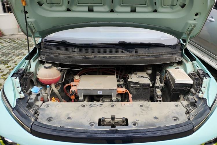 Used Geometry E Firefly 2022 320KM Cute Tiger 4-Seater Engine Bay