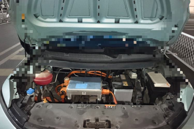 Used Geometry E Firefly 2022 401KM Lightning Tiger 4-Seater Engine Bay