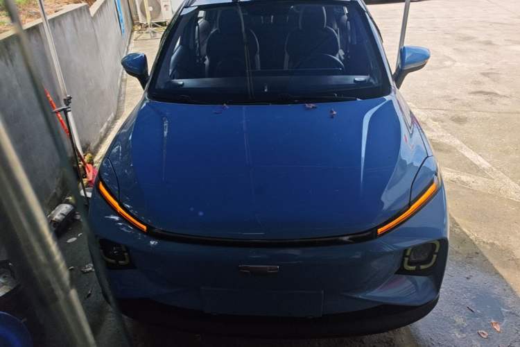 Used Geometry E Firefly 2022 401 km Linglong Tiger 4 Seats Front