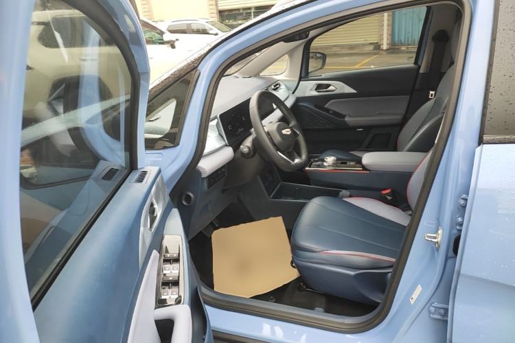 Used Geometry E Firefly 2022 401 km Linglong Tiger 4 Seats Left Front Seat