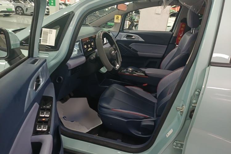 Used Geometry E Firefly 2022 401 km Linglong Tiger 4 Seats Left Front Seat