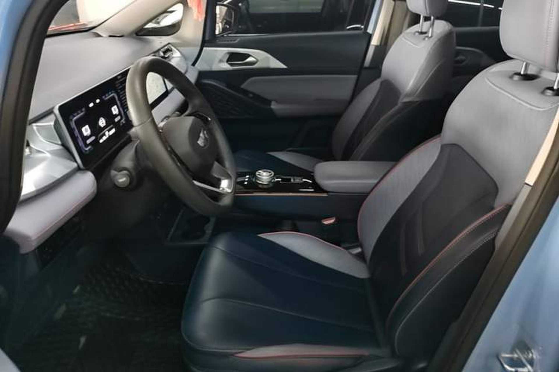 Used Geometry E Firefly 2022 401 km Linglong Tiger 5 Seats Left Front Seat