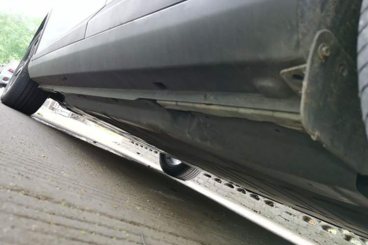 Used Geometry E Firefly 2022 401 km Linglong Tiger 4 Seats Left Side Sill