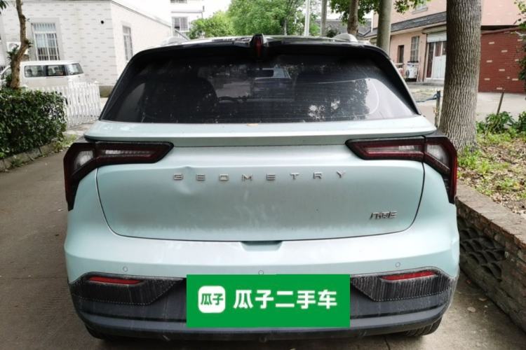 Used Geometry E Firefly 2022 401 km Linglong Tiger 4 Seats Rear